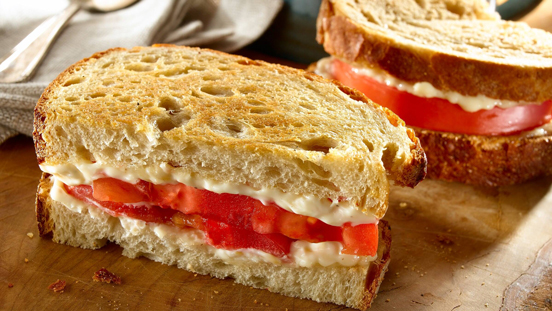 HBF racers tomato sandwich with mayo