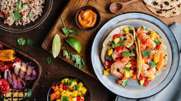 Knorr shrimp tacos with mango red pepper salsa